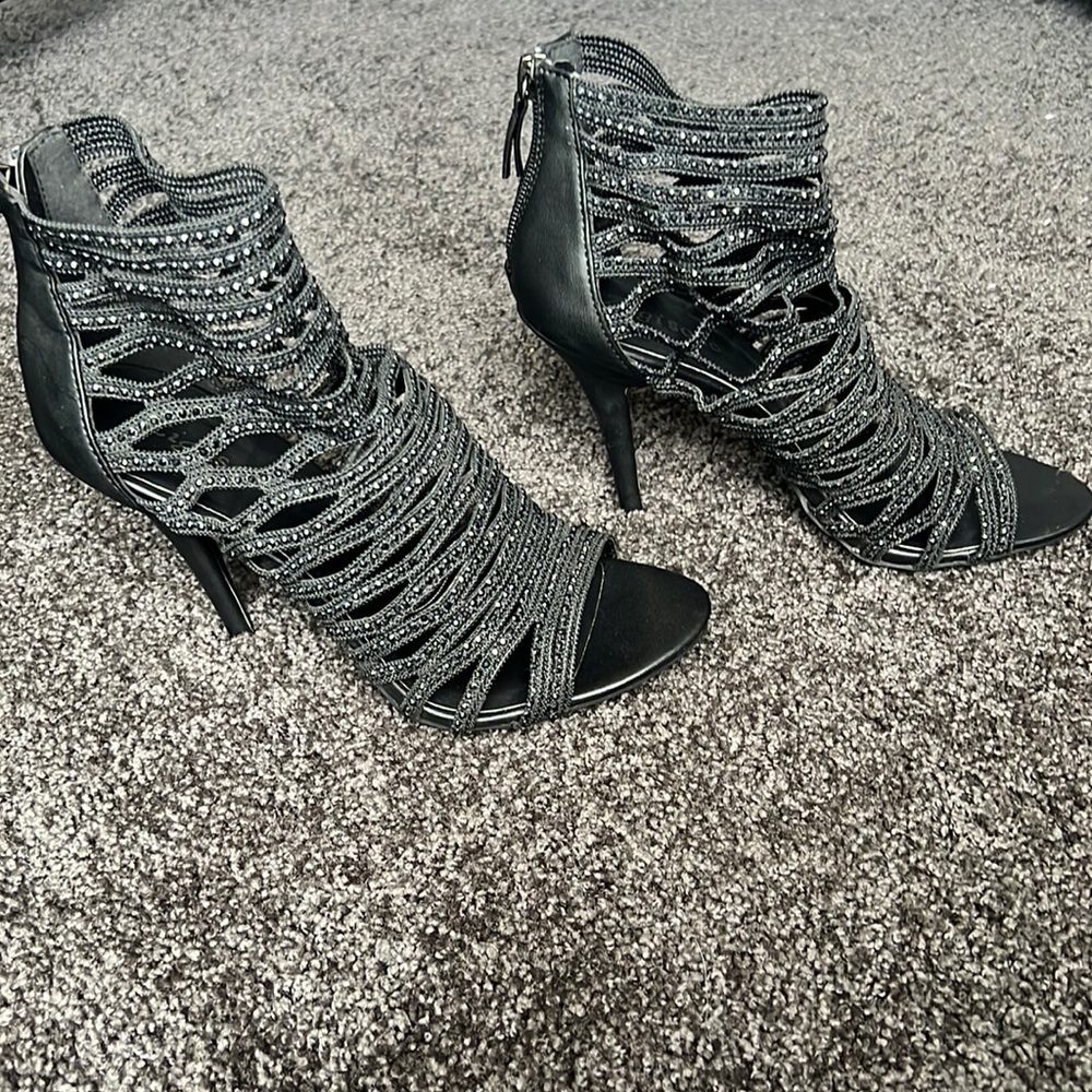 Zigi Soho Black Formal Office Elastic Straps Heels - Picture 2 of 8